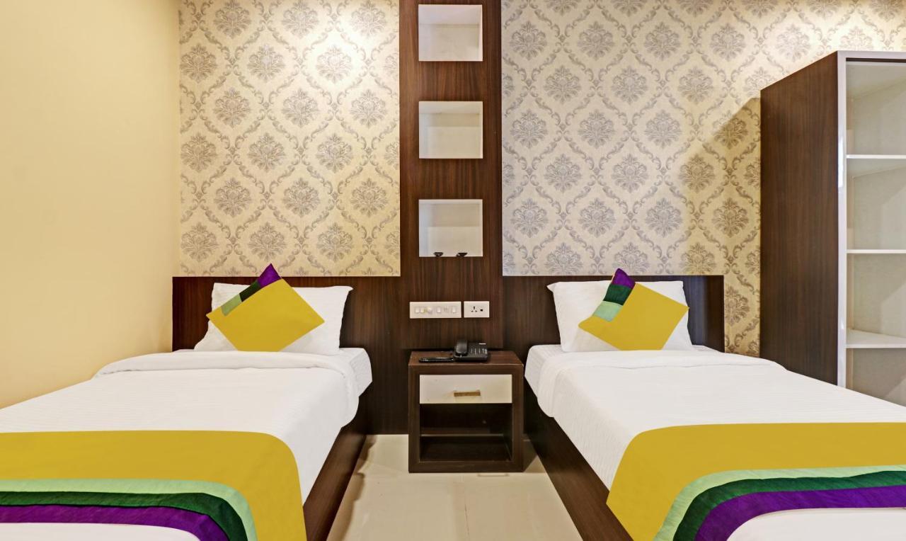 Itsy Hotels Sapphire Residency Manjeri Экстерьер фото