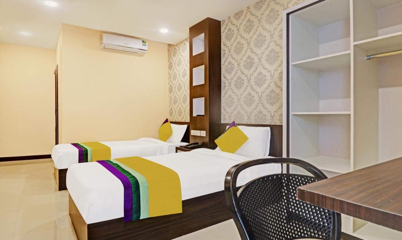 Itsy Hotels Sapphire Residency Manjeri Экстерьер фото